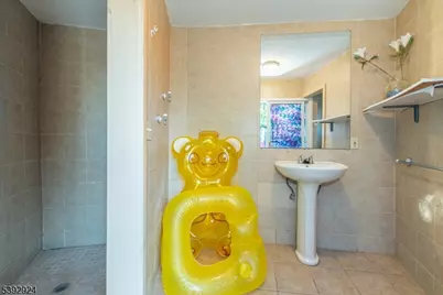 11 Mountain Way South, West Orange Township, NJ 07052 - Photo 41