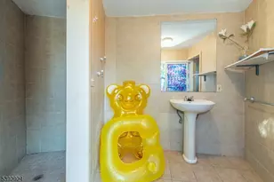 11 Mountain Way S, West Orange Township, NJ 07052 - Photo 41