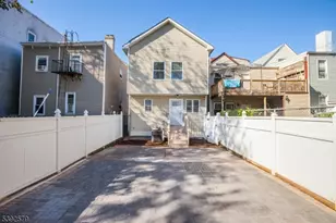 284 S 6th St, Newark, NJ 07103 - Photo 27