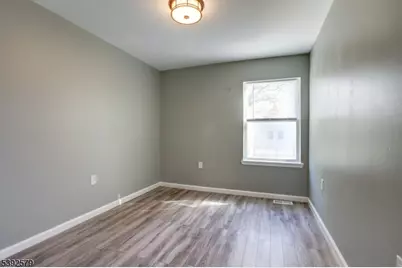 284 S 6th St, Newark, NJ 07103 - Photo 21