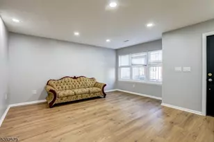 284 S 6th St, Newark, NJ 07103 - Photo 5