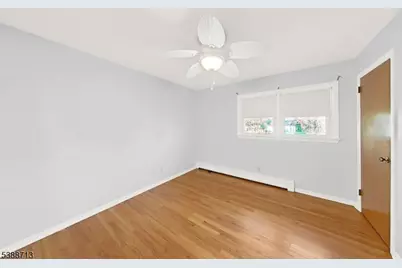 54 Mapledale Ave, Roxbury Township, NJ 07876 - Photo 33