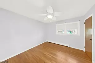 54 Mapledale Ave, Roxbury Township, NJ 07876 - Photo 33