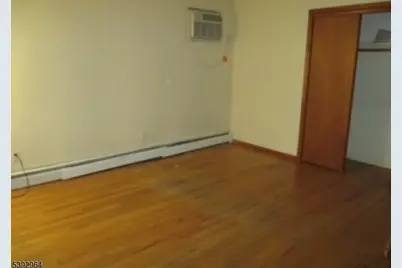 256 Elberon Ave, Paterson, NJ 07502 - Photo 7