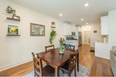 69 Veterans Way, Morris Plains, NJ 07950 - Photo 11