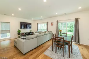 69 Veterans Wy, Morris Plains, NJ 07950 - Photo 5