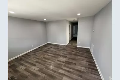 280 William St #A, Rahway, NJ 07065 - Photo 3