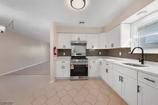 566 2nd Ave, Elizabeth, NJ 07202 - Photo 27