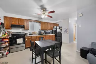 566 2nd Ave, Elizabeth, NJ 07202 - Photo 9