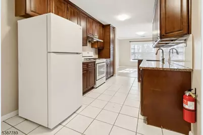 10G Brookline Ct, Montgomery Township, NJ 08540 - Photo 7