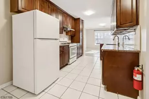 10G Brookline Ct, Montgomery Township, NJ 08540 - Photo 7