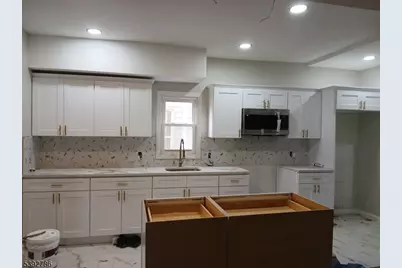 14 Ruth St, Irvington, NJ 07111 - Photo 5