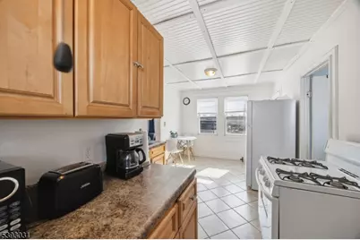 46 Norwood Ave, Irvington, NJ 07111 - Photo 23