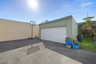 46 Norwood Ave, Irvington, NJ 07111 - Photo 29