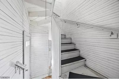 46 Norwood Ave, Irvington, NJ 07111 - Photo 15