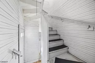 46 Norwood Ave, Irvington, NJ 07111 - Photo 15