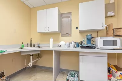 1018 US Highway 202, Branchburg Township, NJ 08876 - Photo 19