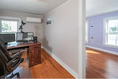 25 Canal St, Raritan, NJ 08869 - Photo 13