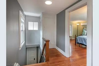 25 Canal St, Raritan, NJ 08869 - Photo 11