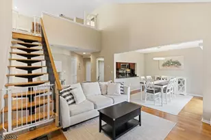 122 Quartz Ln, Paterson, NJ 07501 - Photo 1