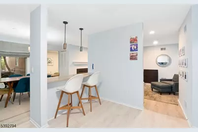 42 Larkin Cir, West Orange Township, NJ 07052 - Photo 7