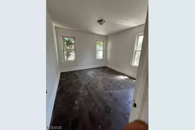 279 Renner Ave Apt 2, Newark, NJ 07112 - Photo 9