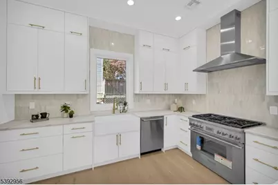 74 Hillside Ter, Livingston, NJ 07039 - Photo 11