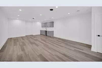 74 Hillside Ter, Livingston, NJ 07039 - Photo 33