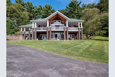 201 Lows Hollow Rd, Lopatcong Township, NJ 08886 - Photo 3