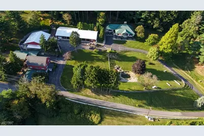 201 Lows Hollow Rd, Lopatcong Township, NJ 08886 - Photo 1