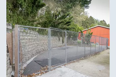 201 Lows Hollow Rd, Lopatcong Township, NJ 08886 - Photo 39