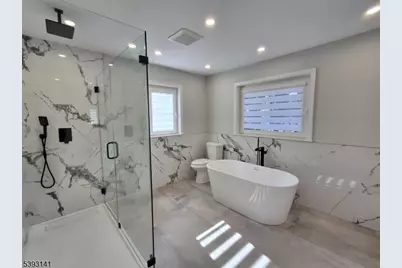 428 Railroad Ave, Old Bridge Township, NJ 08879 - Photo 21