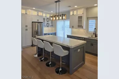 428 Railroad Ave, Old Bridge Township, NJ 08879 - Photo 5