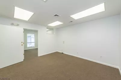 150 River Rd, Montville Township, NJ 07045 - Photo 5