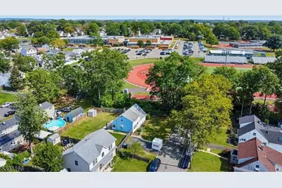 990 Rebecca Pl, Woodbridge Township, NJ 08830 - Photo 11