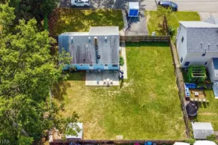 990 Rebecca Pl, Woodbridge Township, NJ 08830 - Photo 13