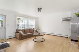 990 Rebecca Pl, Woodbridge Township, NJ 08830 - Photo 19