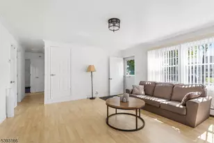 990 Rebecca Pl, Woodbridge Township, NJ 08830 - Photo 21