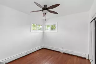 990 Rebecca Pl, Woodbridge Township, NJ 08830 - Photo 27