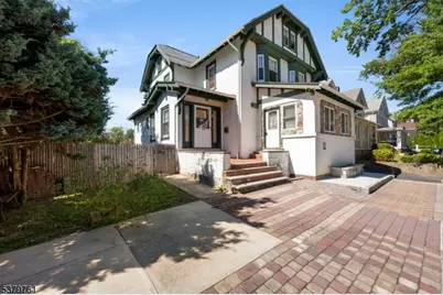 15 Vernon Pl, East Orange, NJ 07017 - Photo 1