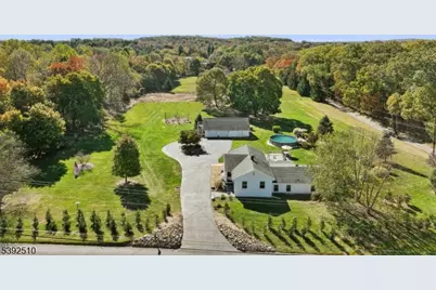 32 Pulaski Rd, Readington, NJ 08889 - Photo 1