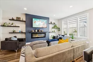 17 E Hartwick Dr, Montgomery Township, NJ 08558 - Photo 11