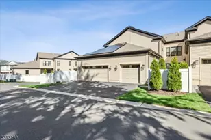 17 E Hartwick Dr, Montgomery Township, NJ 08558 - Photo 41