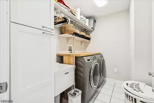 17 E Hartwick Dr, Montgomery Township, NJ 08558 - Photo 25