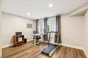 17 E Hartwick Dr, Montgomery Township, NJ 08558 - Photo 29