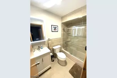 213 69th St, Guttenberg, NJ 07093 - Photo 7