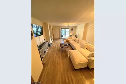 213 69th St, Guttenberg, NJ 07093 - Photo 5