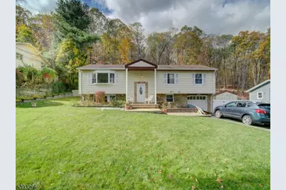 18 Upper High Crest Dr, West Milford, NJ 07480 - Photo 1