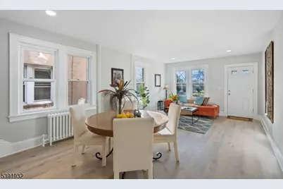 897 Port Reading Ave, Woodbridge Township, NJ 07064 - Photo 3