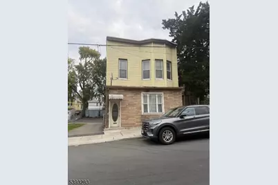 242 N Day St, Orange, NJ 07050 - Photo 1